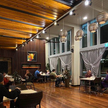 Black Angus Bar & Grill